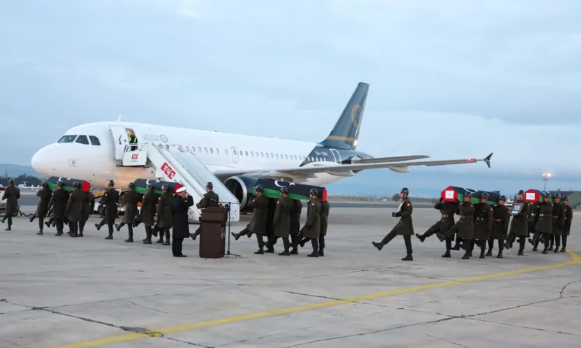 Libyalı komutanlar askerî törenle uğurlandı