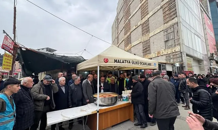 Malatya'da 6 Şubat Deprem Şehitleri Dualarla Anıldı