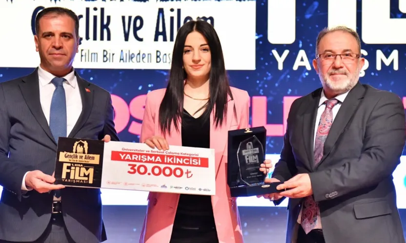 Malatya'da Aile ve Gençlik Temalı Kısa Filmler Ödüllerle Taçlandı