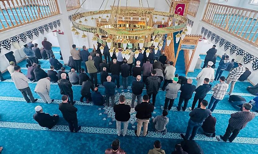 Malatya'da Bir Cami Daha Ayağa Kalktı: Çalıgülü Camii Açıldı