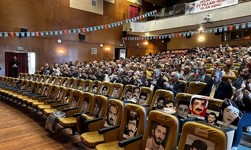 Malatya'da Duygu Dolu 12 Eylül Anması