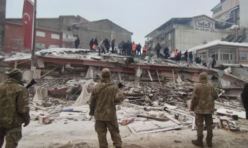 Malatya'da Ermeç Apartmanı davasında bilirkişi raporu mahkemeye ulaşmadı