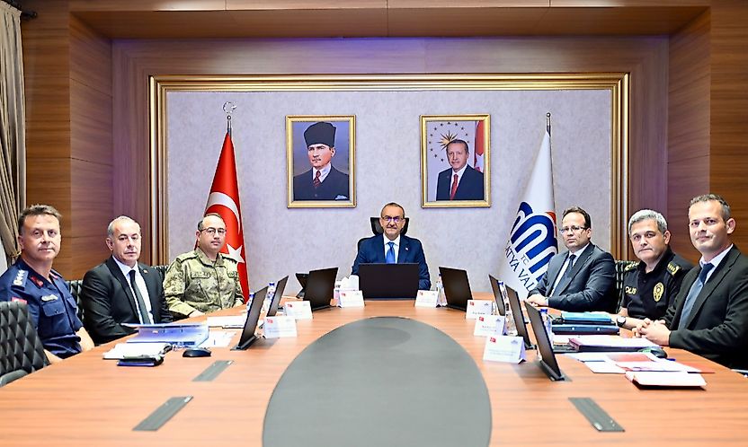 Malatya'da Güvenlik Denetimleri Sıkılaştırıldı: 8 Uyuşturucu Şüphelisi Tutuklandı