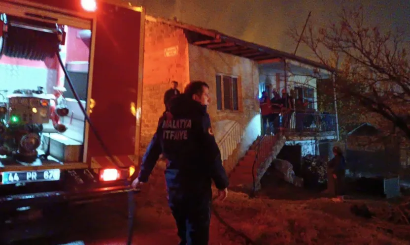 Malatya'da müstakil evde korkutan yangın
