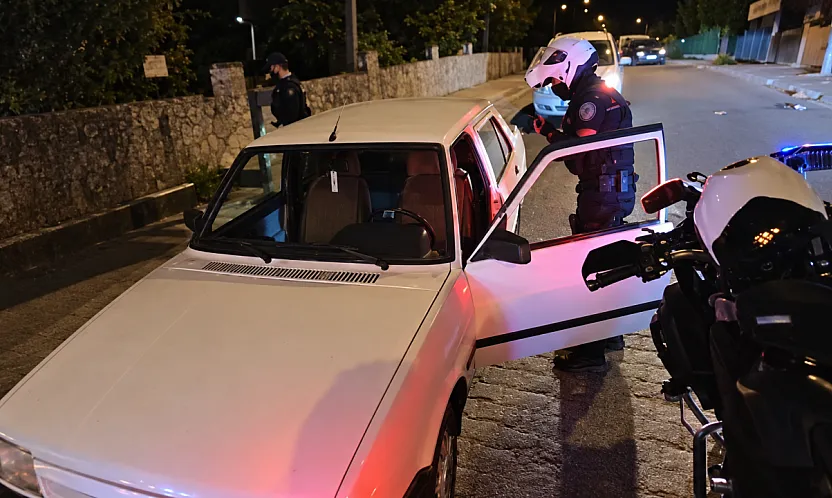 Malatya'da Polis Denetimlerinde Tabanca, Tüfek ve Uyuşturucu Ele Geçirildi
