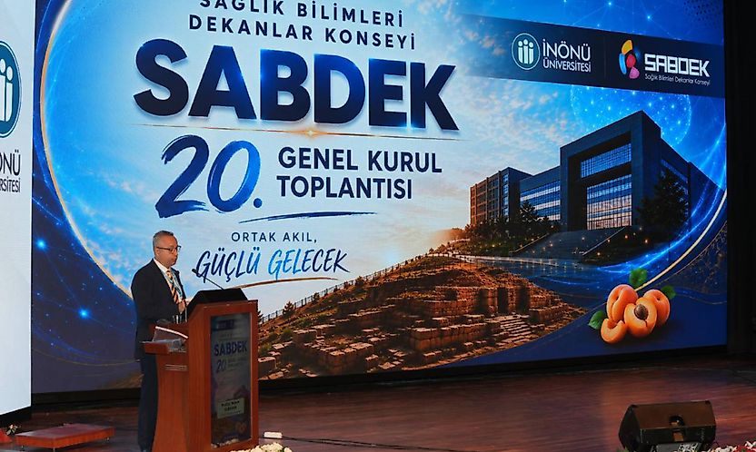 Malatya'da Sağlık Bilimleri Zirvesi: 163 Fakülte ve 6 Bin 900 Akademisyen Gündemde