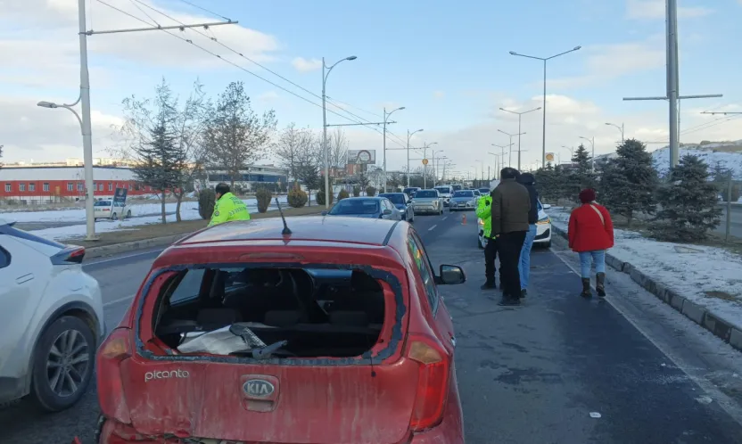 Malatya'da Trafik Kazası Ucuz Atlatıldı