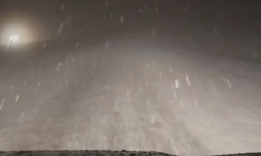 Malatya'da Yoğun Kar Yağışı: Hekimhan–Kangal Yolu Ulaşıma Kapatıldı