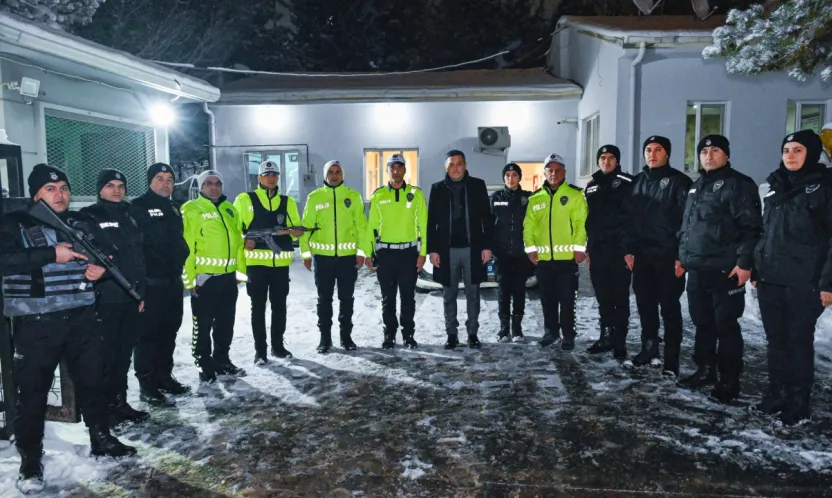 Malatya Emniyetinden Trafik Personeline Yeni Yıl Ziyareti