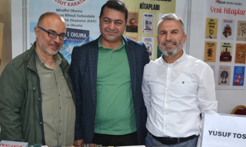 Malatya Kitap Fuarı'na Yusuf Tosun'dan Tam Not! 'Panayır Havasında Bir Fuar'