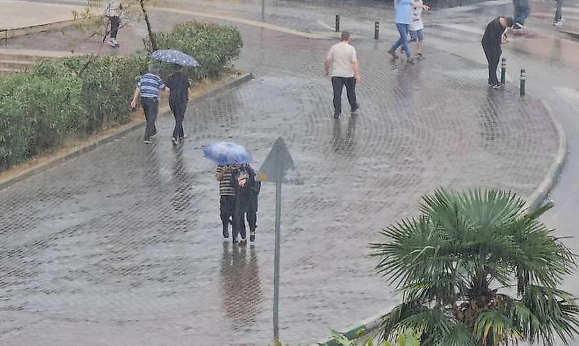 Meteoroloji'den 14 il için sarı kodlu sağanak uyarısı