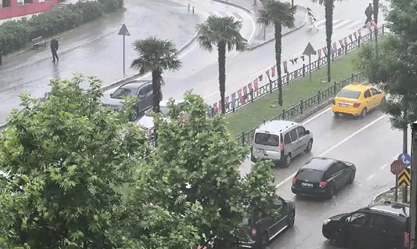 Meteoroloji uyardı: Sağanak yağış birçok bölgeyi etkisi altına alacak