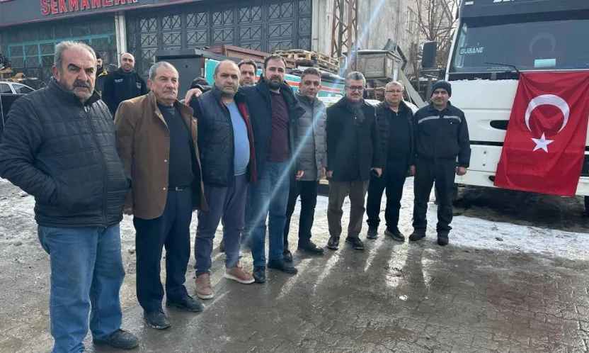 Nusaybin'deki Bayrak Saldırısına Malatya'dan Ay-Yıldızlı Cevap