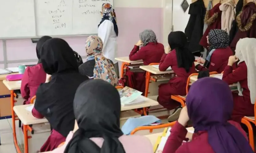 Öğretmen-öğrenci ilişkisi güvene dayalı olmalı