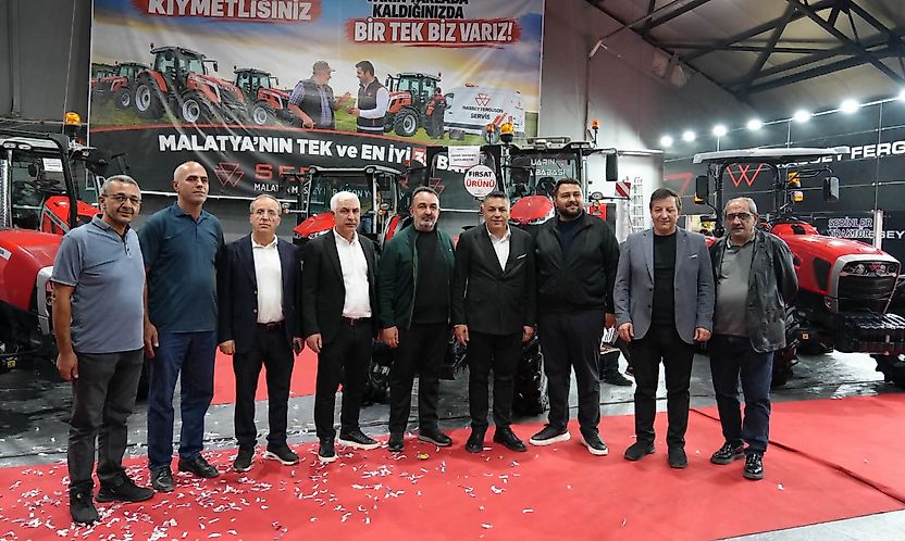 Sadıkoğlu, 14. Malatya Tarım, Hayvancılık ve Gıda Fuarı'nı ziyaret etti