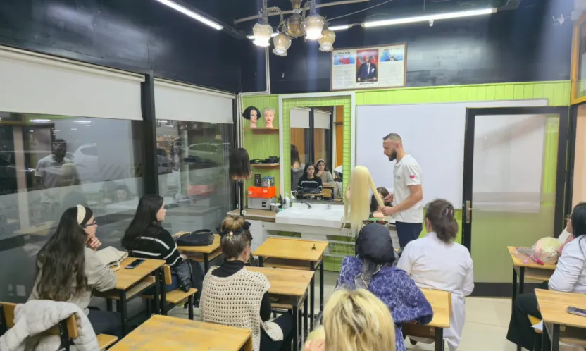 Şener Eroğlu'ndan Kadın ve Gençlere Destek: BİGADEM Sosyal Projelerini Başlattı