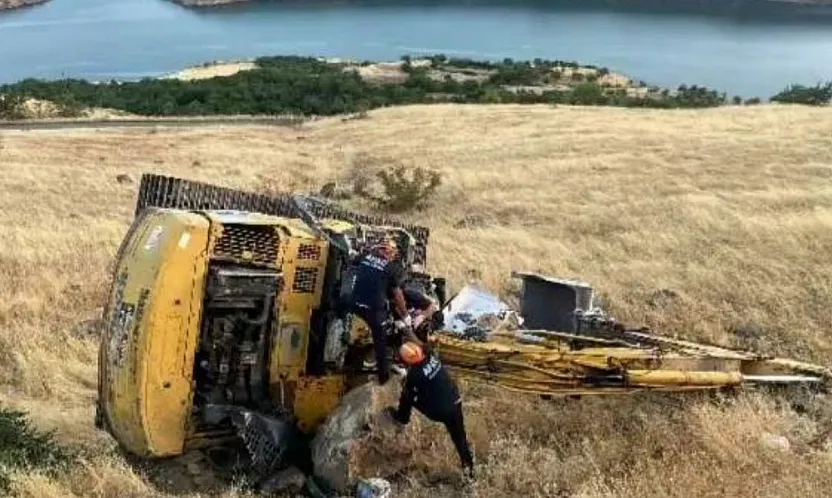 Sivrice'de ekskavatör kazası: 1 kişi yaşamını yitirdi