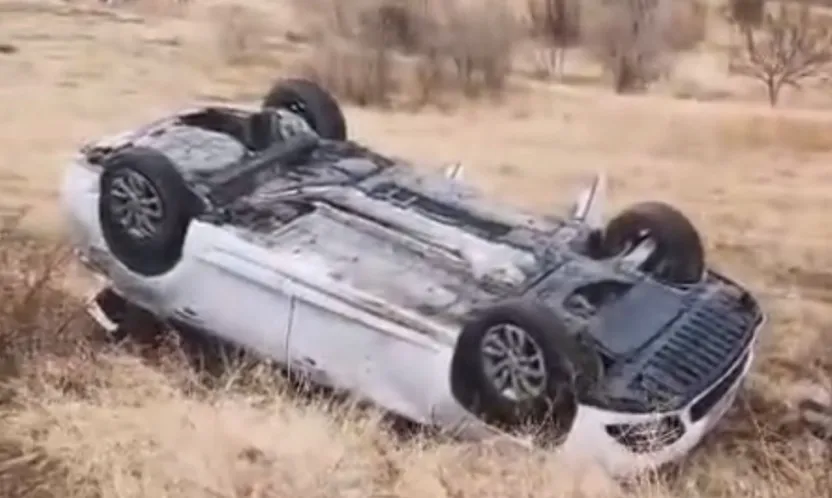 Söğüt Mahallesi'nde Korkutan Kaza: Araç Takla Attı, 4 Yaralı