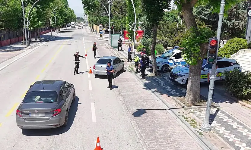 Sokak çetelerine büyük operasyon: 148 eş zamanlı baskın düzenlendi