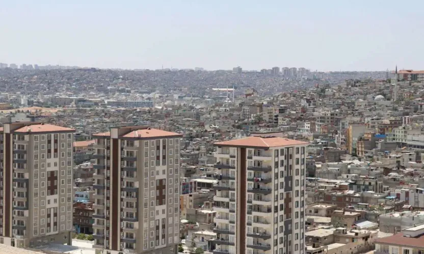 TBMM'den vergi paketine onay: Emlak vergisine tavan, tapu cezalarına artış