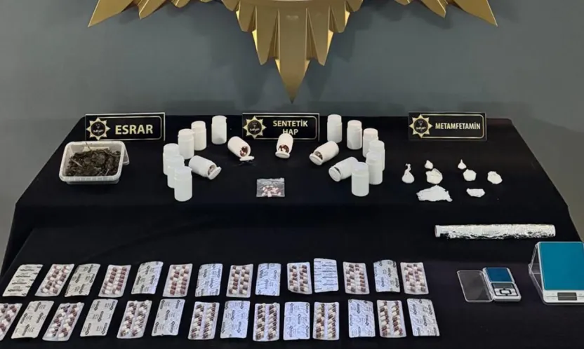 Torbacı Operasyonunda Rekor Miktarda Uyuşturucu Yakalandı