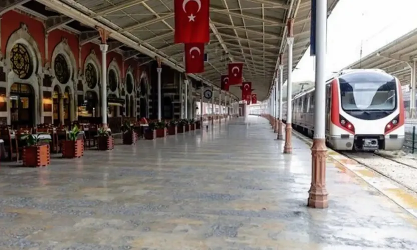 Uraloğlu: TCDD, 2025'te Rekor Kırdı – 283 Milyon Yolcu