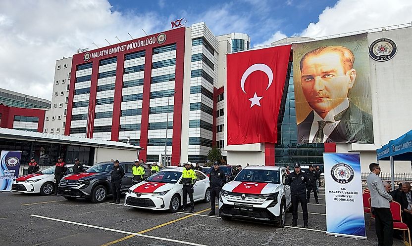 Vali Yavuz'dan Malatya'da Suçlulara Sert Uyarı: Hiç Kimsenin Yanına Kâr Kalmayacak