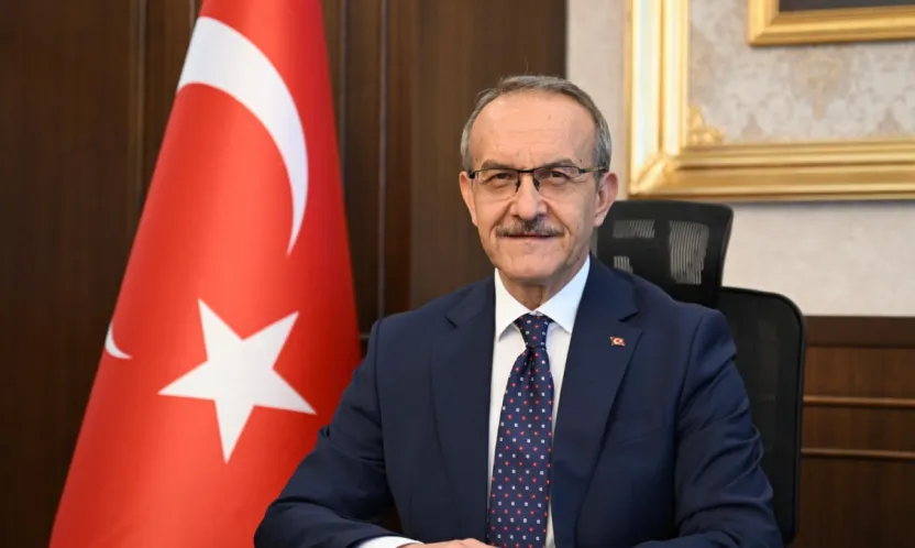 Vali Yavuz'dan Yeni Yıl Mesajı: Dayanışma ve Umutla 2025'e