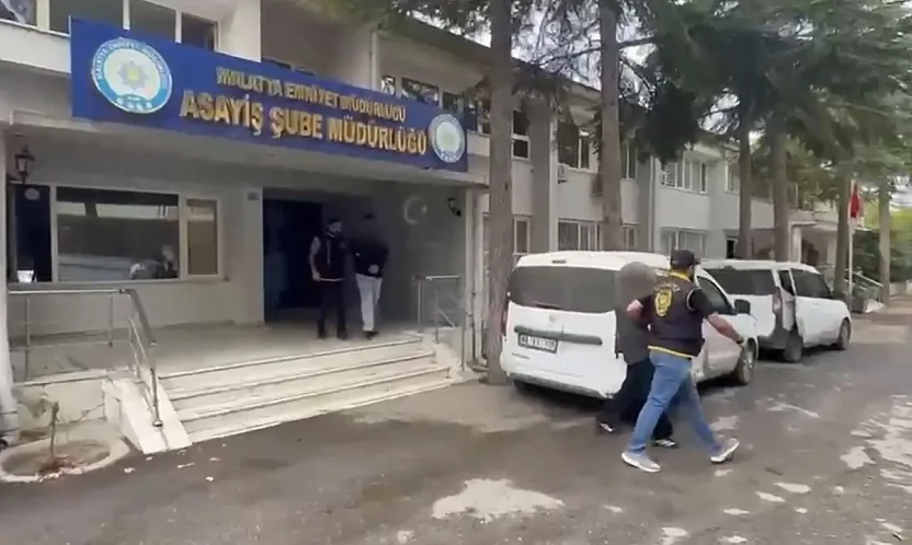 Yeşilyurt'ta Kurşunlama Olaylarına Operasyon: 5 Tutuklama