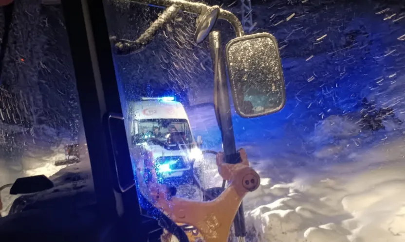 Yüksek Kesimlerde Karla Mücadele Aralıksız Sürüyor