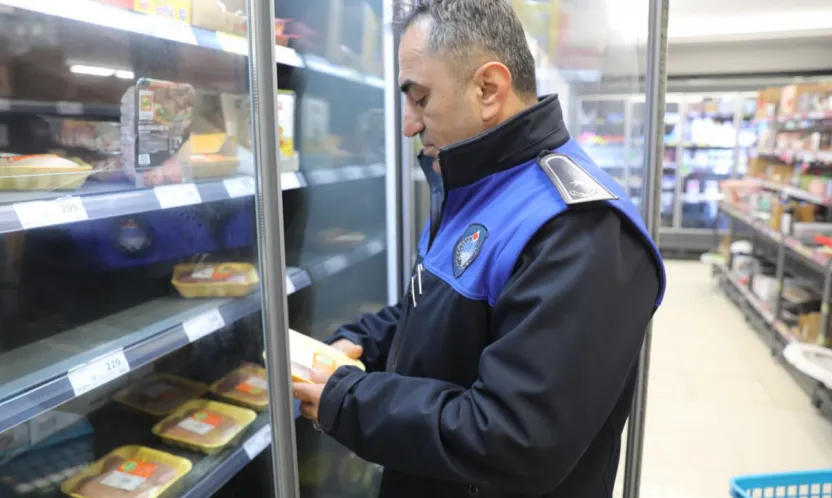 Zabıta'dan Güvenli Alışveriş İçin Kapsamlı Kontrol